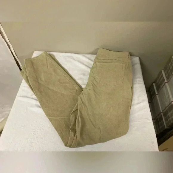 St. John’s bay pants - Picture 2 of 4